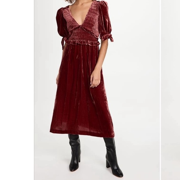 SEA New York Maude Velvet puff sleeve smocked dress burgundy - small - Picture 2 of 10